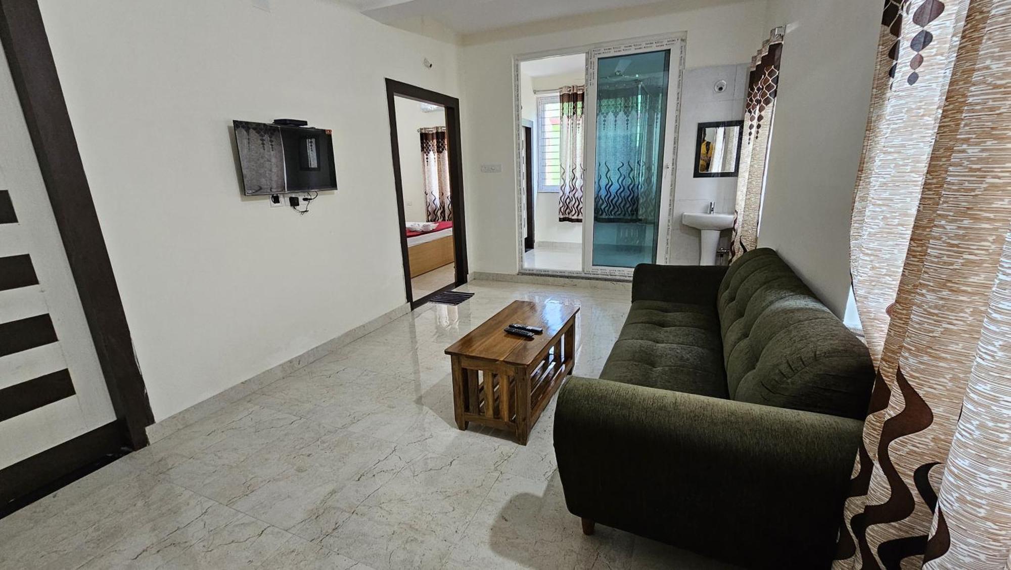 Vensa Homestay ปูรี ภายนอก รูปภาพ